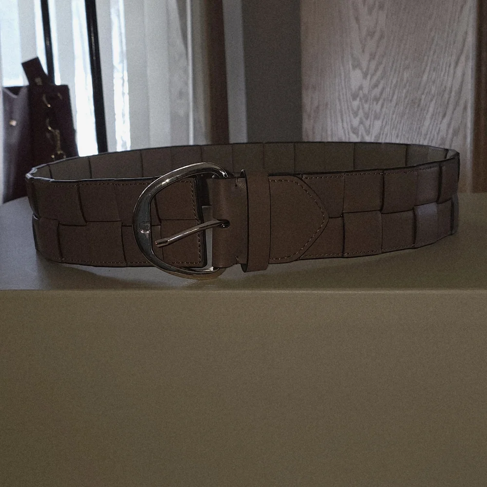 MICHAEL Michael Kors Woven Leather Belt In Luggage Size S/M - Picture 2 of 4